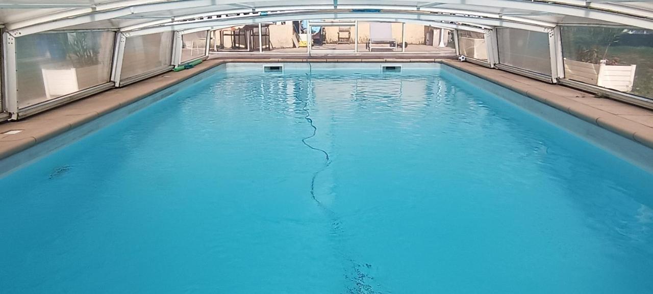 Charmante Maison Avec Piscine Anneyron Eksteriør bilde